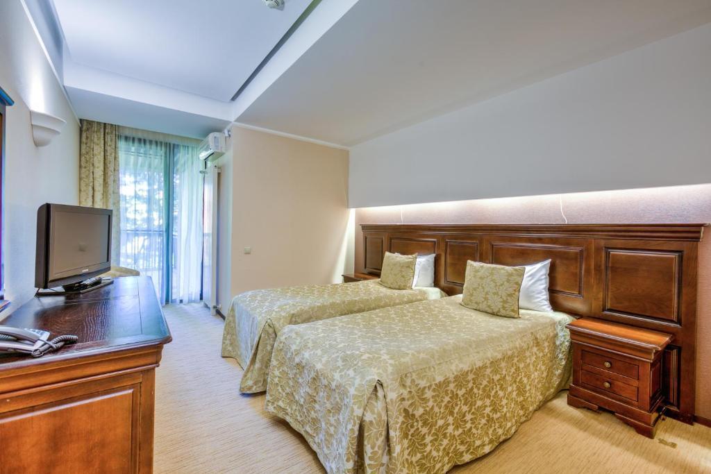 Alpin Resort Hotel Poiana Brasov Exterior photo